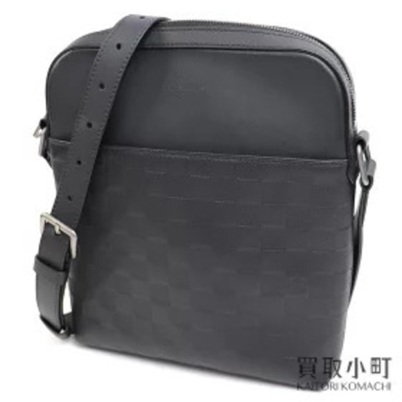 Louis Vuitton Handbags - Louis Vuitton Pochette District Damier Infini Onyx Black Messenger Shoulder
